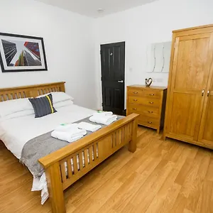 https://parkhill-luxury-serviced-apartments-city-centre-apartments.hotelsaberdeenuk.com