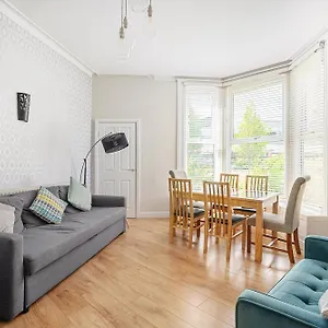 https://strawberry-one.yorkshirehotels.net